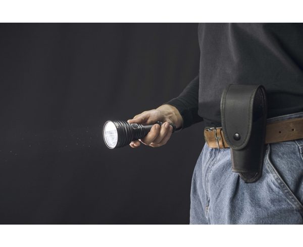 Armytek Barracuda Pro Max Magnet USB - Image 2