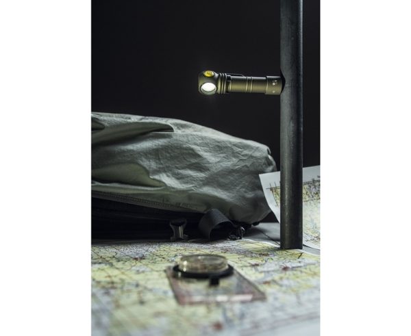 Armytek Wizard C2 Pro Zelena multifunkcionalna punjiva lampa - Image 5